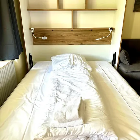 With Pool Sauna, Skiing Apartment Winterberg